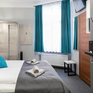 Aparthotel Dave Elegant Old Town 